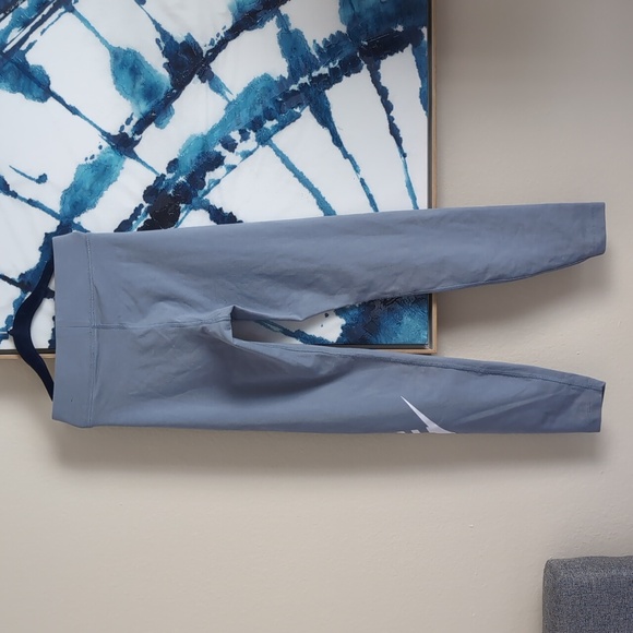 Nike Logo Leggings Size XS - Picture 3 of 4